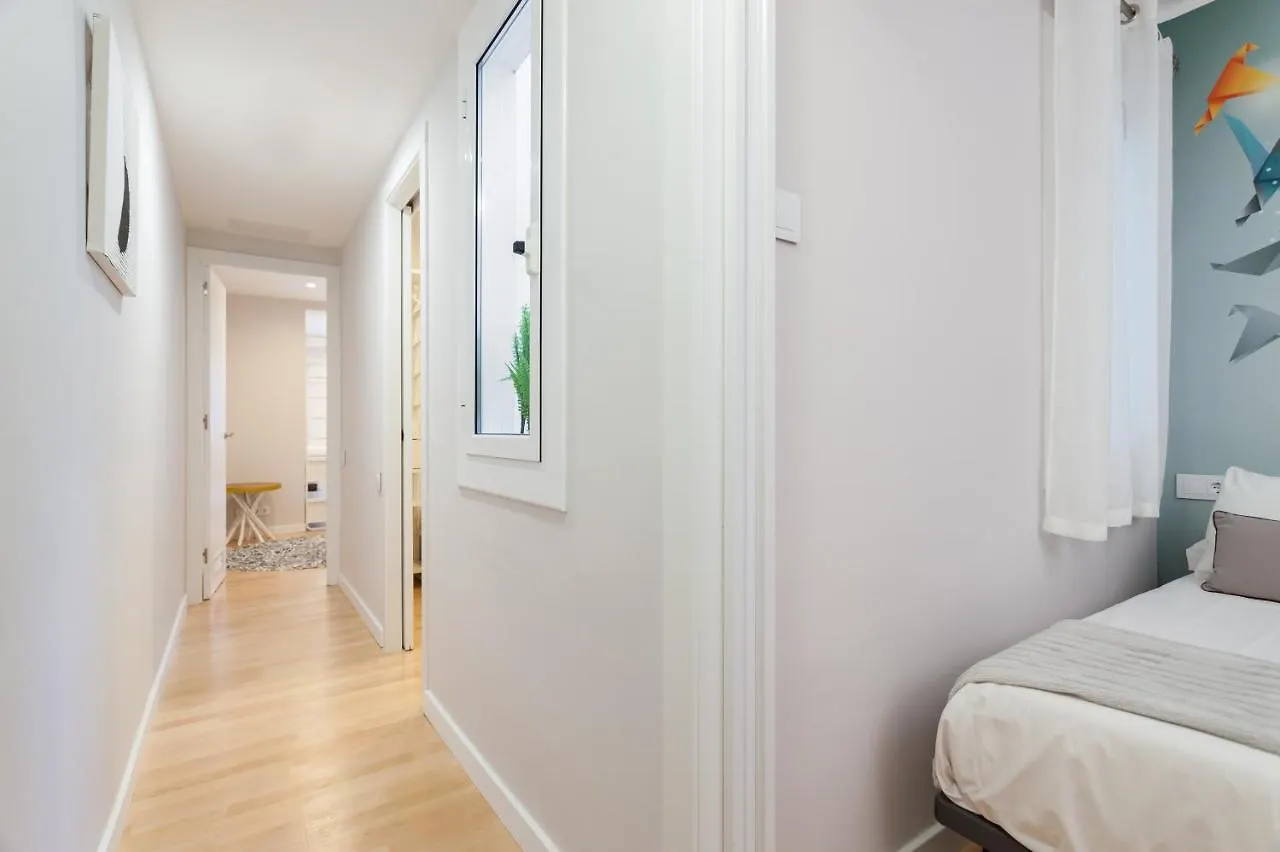 Apartment Art House Paral-Lel Sant Antoni Barcelona Spain